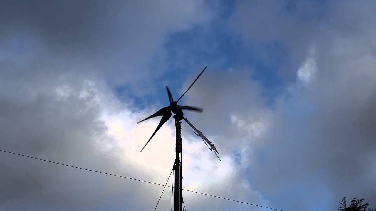 Hornet Wind turbine using Sea Eagle 5 blades and Avenger PMG