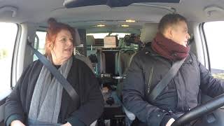 Hvem Fanden Er Det Der Banker I Karby - Tv Midtvest - Fotovognen