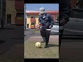 ごく普通のじじいがサッカーボールを見るとつい・・ #Shorts