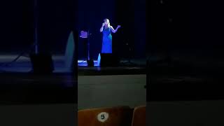 Mary Martini - y te parece todavía