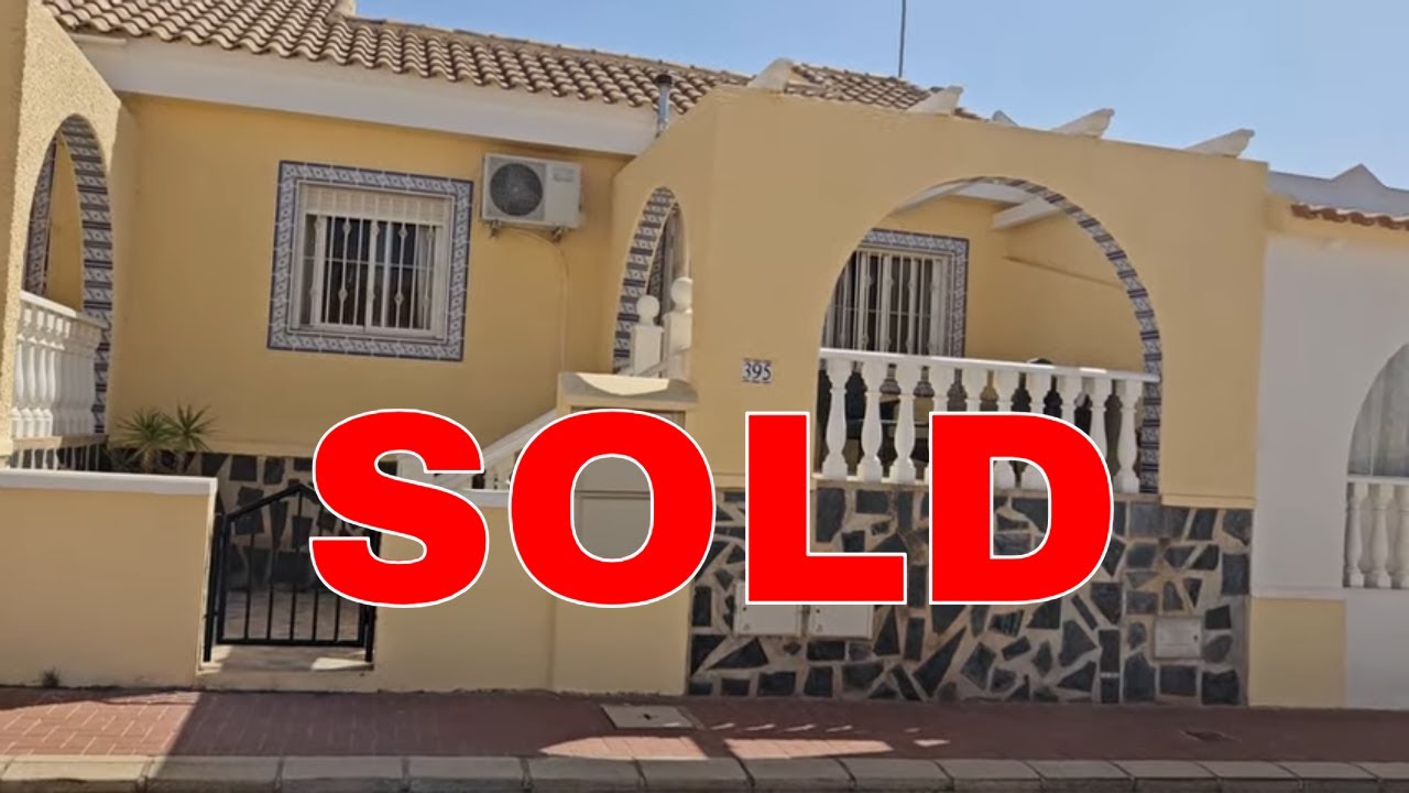 64,500€ Ref:CAD1622 Property Spain. Clasico style villa .Spanish homes for sale Camposol