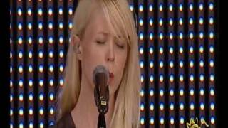 Tina Dico - Alt Hvad Hun Ville Var At Danse (tillykke danmarks dronning 2010-06-05) chords