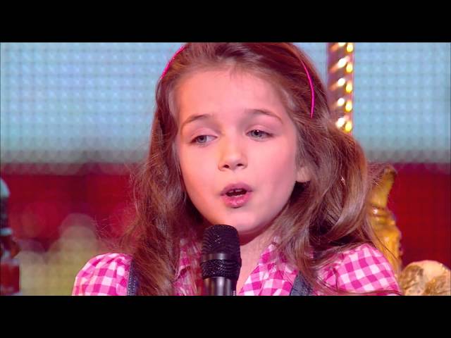 Erza, 8 years old, sings La vie en rose by Edith Piaf - Final 2014 - France's Got Talent 2014 class=