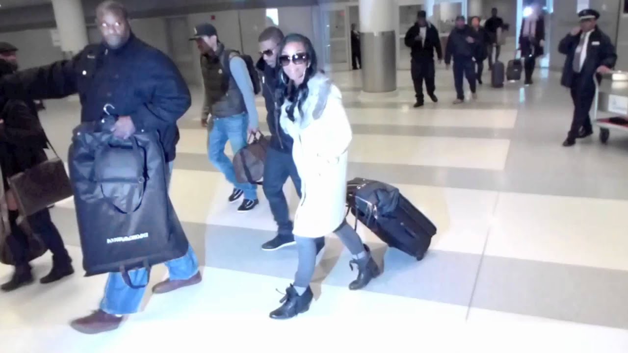 Brandy Ray J & mom Sonja Norwood arriving at JFK airport YouTube
