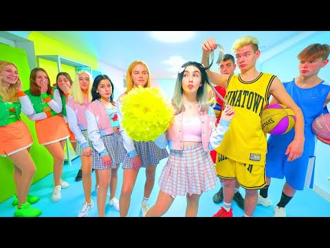 დიანამ დაკარგა მდიდრული თმა? ბაყაყის გულშემატკივრების ხუმრობა | ლედი დიანა