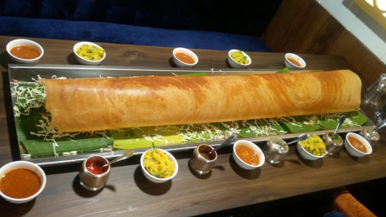 4 feet long dosa - YouTube