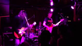Vdelli ..  Indi Bar PERTH .. La Grange  Aug 2013