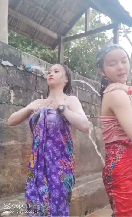 Gadis mandi di intip bocil #short