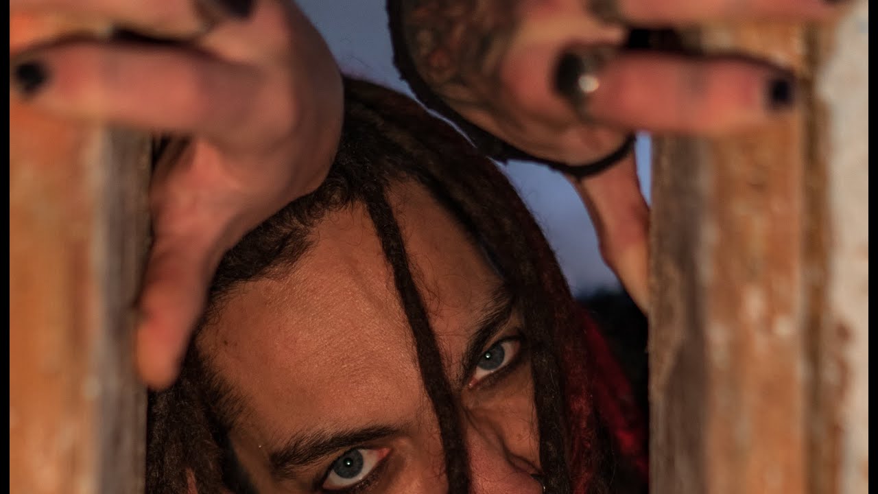 Bizzy Mind - Harlequin Fetus - YouTube