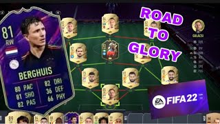 WE PACK A ONES TO WATCH FROM A FREE PACK!!ROAD TO GLORY! BUILDING OUR FIRST TEAM!! FIFA 22