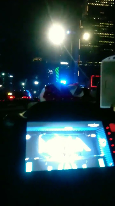 Dengerin Dj di mobil - Lelaki Malam