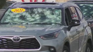 Hundreds of cars at Round Rock dealership damaged by hail | FOX 7 Austin