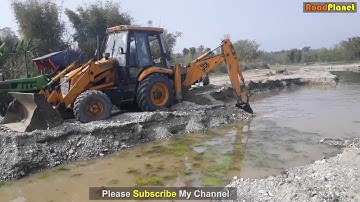 JCB Dozer Working On Sandy Place - JCB - JCB Loading Gravel in Tractor - JCB VIDEO