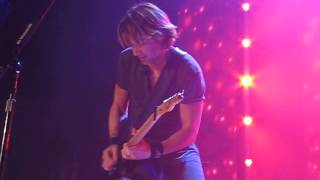 Keith Urban - Stupid Boy ( Brisbane Entertainment Center 26/01/2013 ) chords