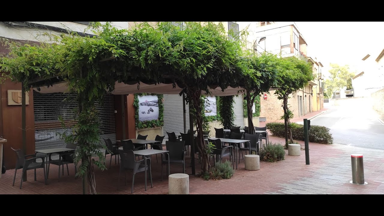 Peralada superbe village historique...