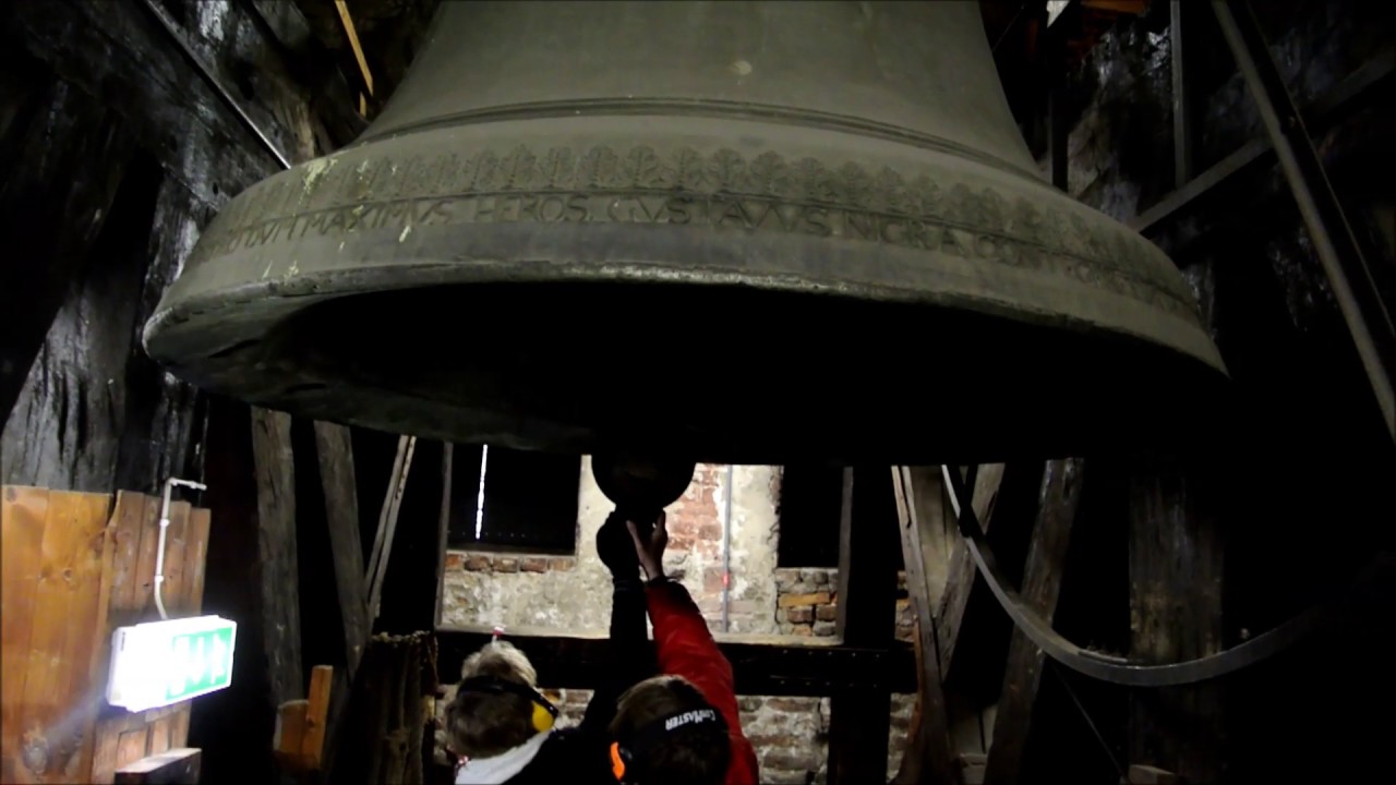 Tornvisning och klockringning i Storkyrkan