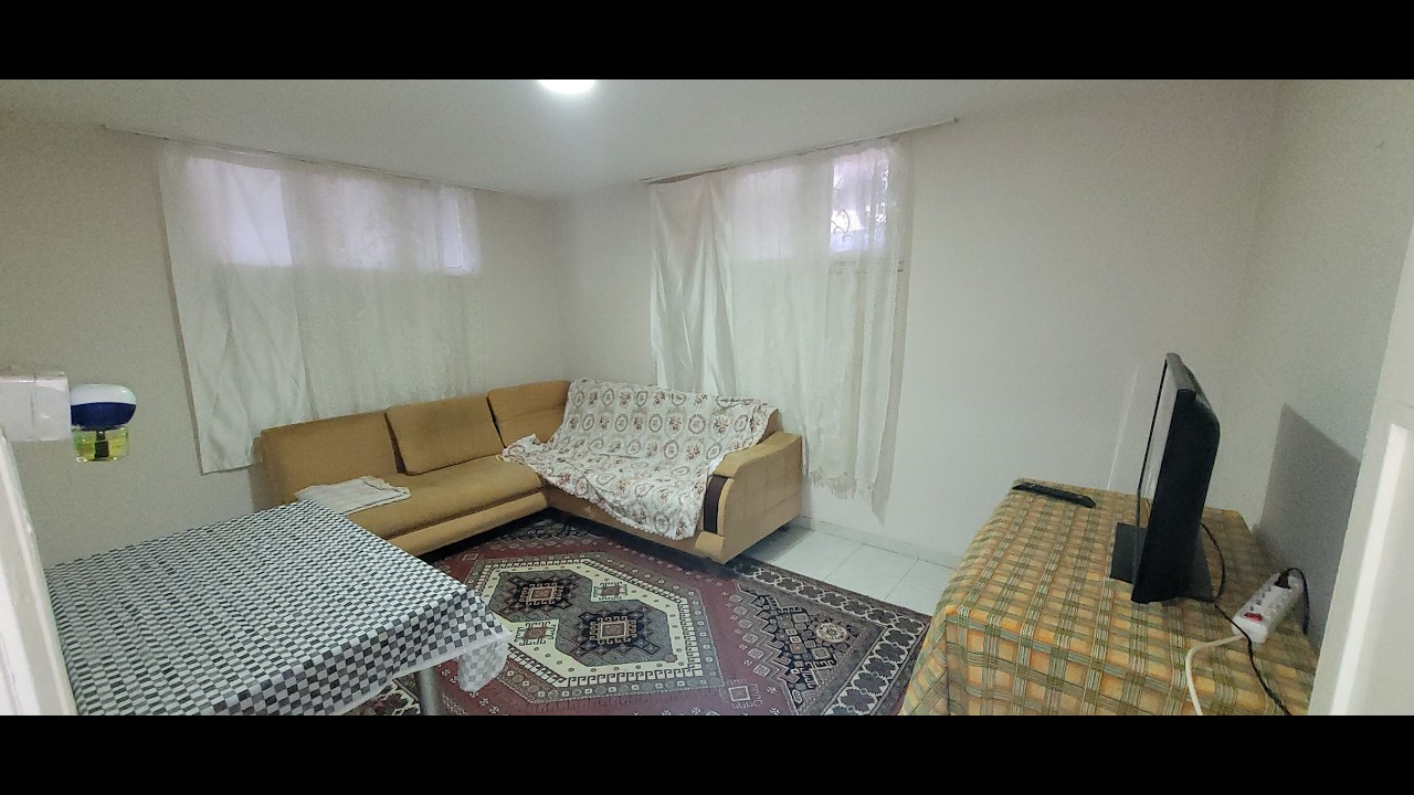 BORNOVA EGE ÜNİVERSİTESİ HASTANESİNE ÇOK YAKIN 2+1 FULL EŞYALI KİRALIK DAİRE