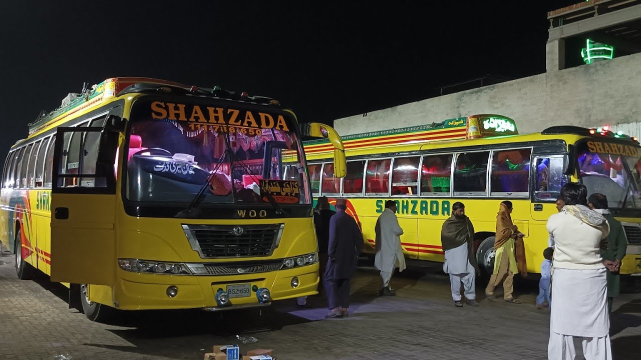 Shahzada express tuff muqabla by Punjab to Karachi🚍