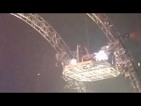 Tommy Lee Drum Solo (Crüecifly)