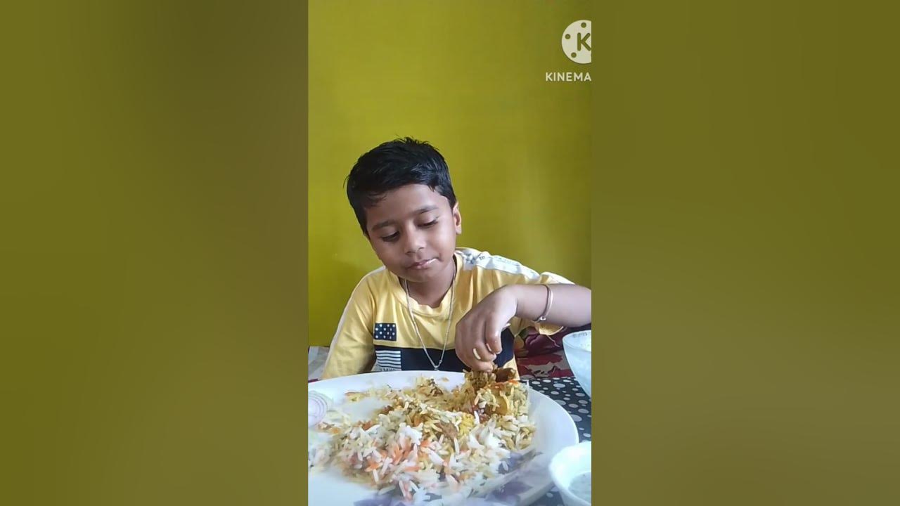 Kid Is Eating Biriyani in 60 seconds!! 😱😱 - YouTube