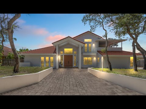 505 Sanderling Drive, Indialantic, FL home video tour