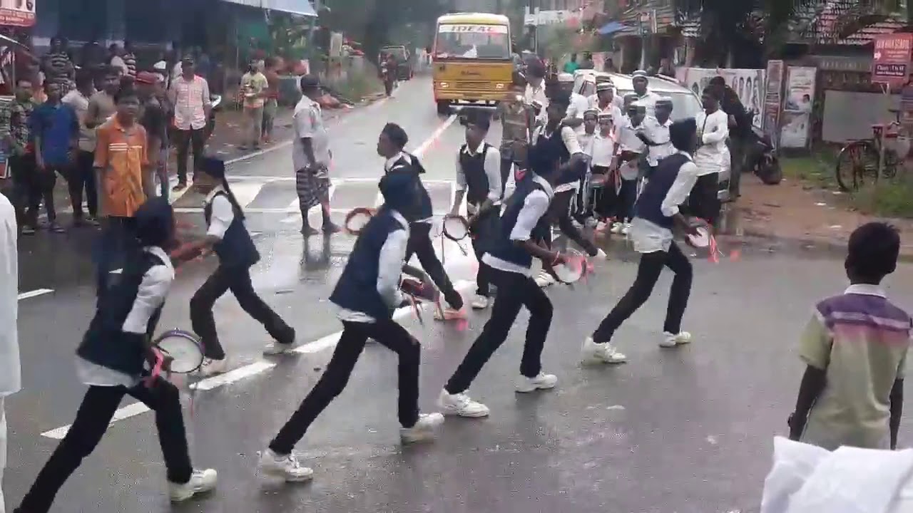 Duff muttu 2017 - ഈ വർഷത്തെ ഏറ്റവും മനോഹരമായ ദഫ് കളി.എത്ര കണ്ടാലും മതിവരാത്ത മനോഹരമായ ദഫ് കളി