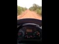 Z da gua rodotrem na estrada de terra com chuva on the dirt road with rain