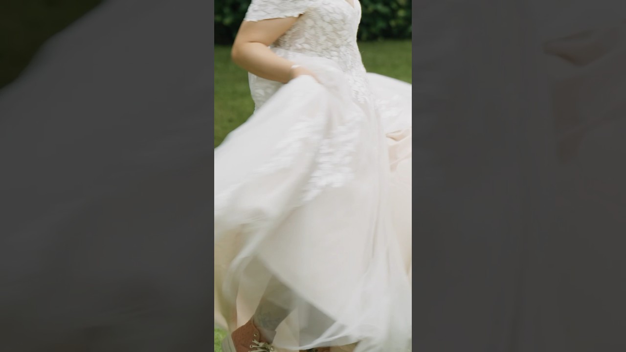 More 👏 destination 👏 weddings 👏 | Dreamy Wedding at the Woodlands Hotel in Yorkshire, England