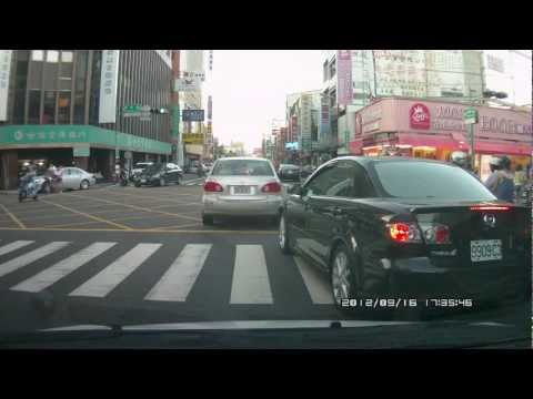 沒保持安全距離，煞不住撞了