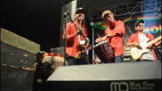 DEBU JALANAN REGGAE (Cerita Anak Jalanan) @puspaagro Sidoarjo Jatim