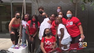 Temple University Students Move Into Dorms With New Mask Policy
