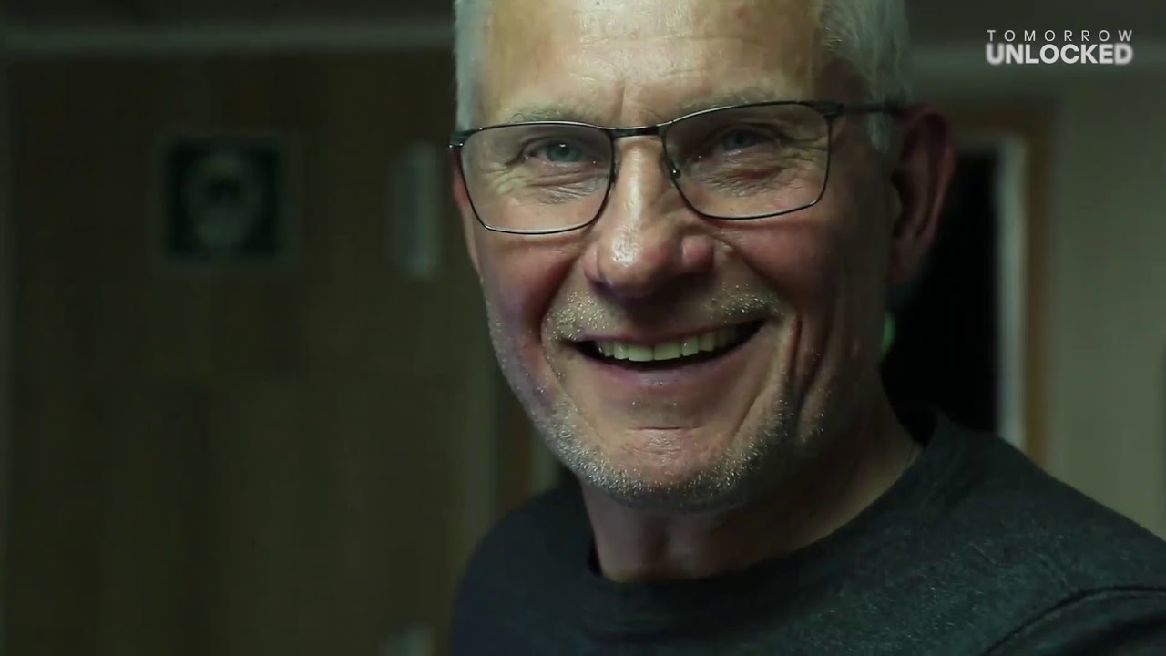 Dr. Vladimir Burkanov about technology in his fieldwork