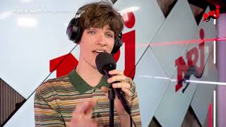 Pierre de Maere chante "Un jour, je marierai un ange" en live