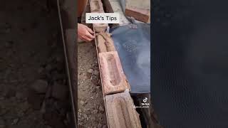 Creating a cavity tray over an air brick.