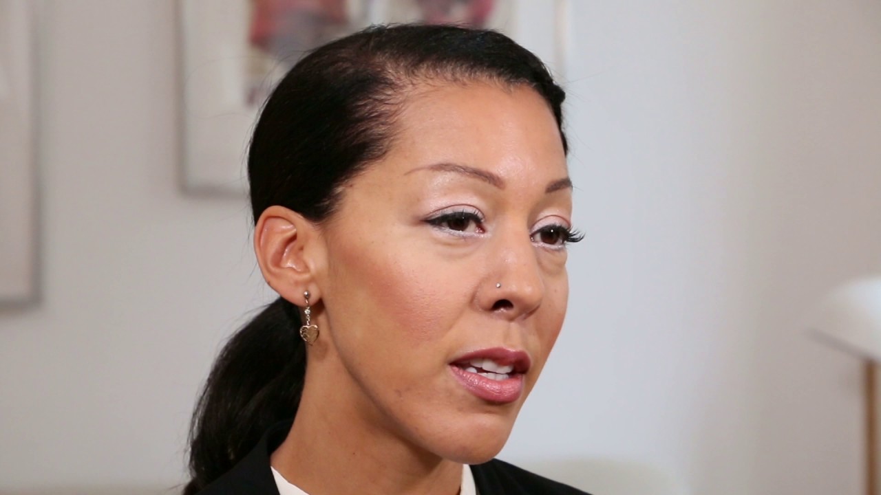 Jennifer Sarah Boone / Moderatorin, Sprecherin, Sängerin / H&S Interview: beruflich