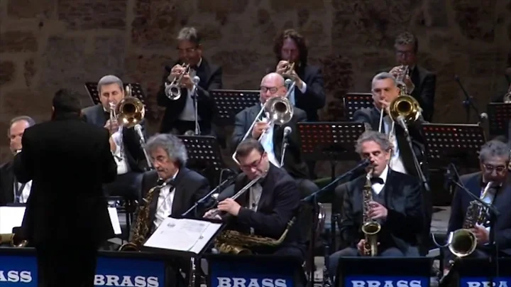 Fly Me to the Moon - Tom Gaebel & Orchestra Jazz S...