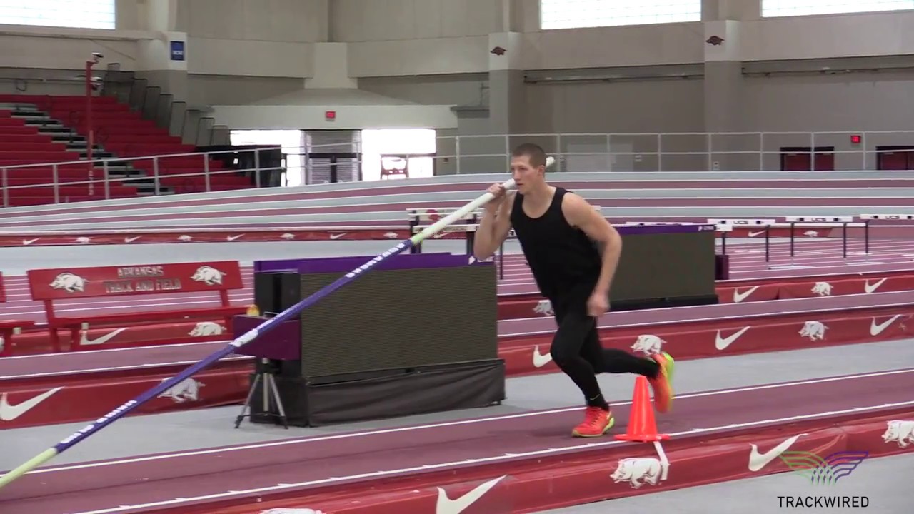 tim reilly pole vault