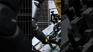 It Can Actually FEEL! 🤖 Figure 02 Helix