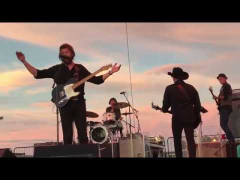 Brooks & Dunn - Ain't Nothin Bout You - Live 2018