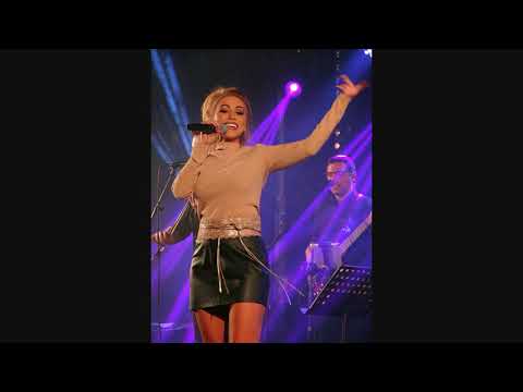 Cliona Hagan - Dancing Your Memory Away (Ondertiteld)