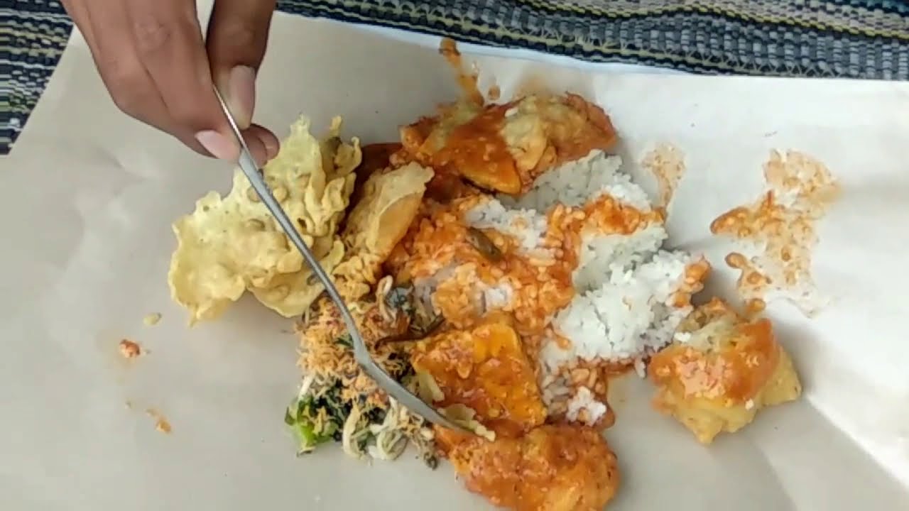 Makan Nasi Boran, Nasi Khas Lamongan 