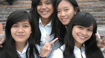 Visualisasi - D3 Teknik Informatika 2015