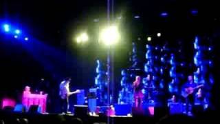 R.E.M. - I´ve been high (part) - live @ Dresden 15.07.2008