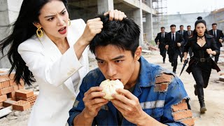 Pekerja ditampar istri karena gaji rendah — ternyata dia Raja Naga, menguasai semua orang!