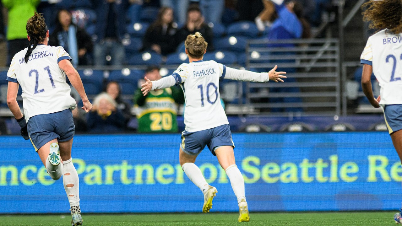 Press Conference: Jess Fishlock and Maddie Dahlien on Jess's 52nd Goal for the Reign