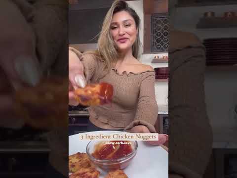 3 INGREDIENT CHICKEN NUGGETS | Keto Diet Recipes  🥗 #ketodiet #shorts #shortsyoutube