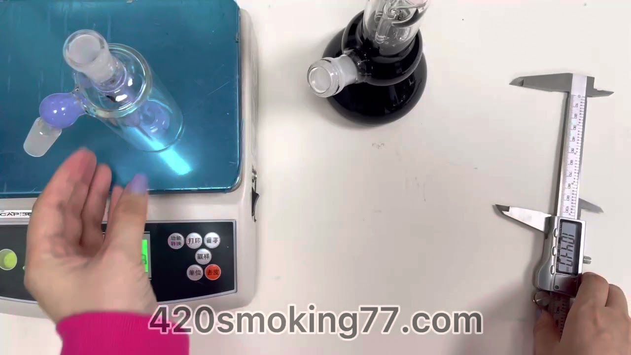 Bubbler oil burner bongs come in