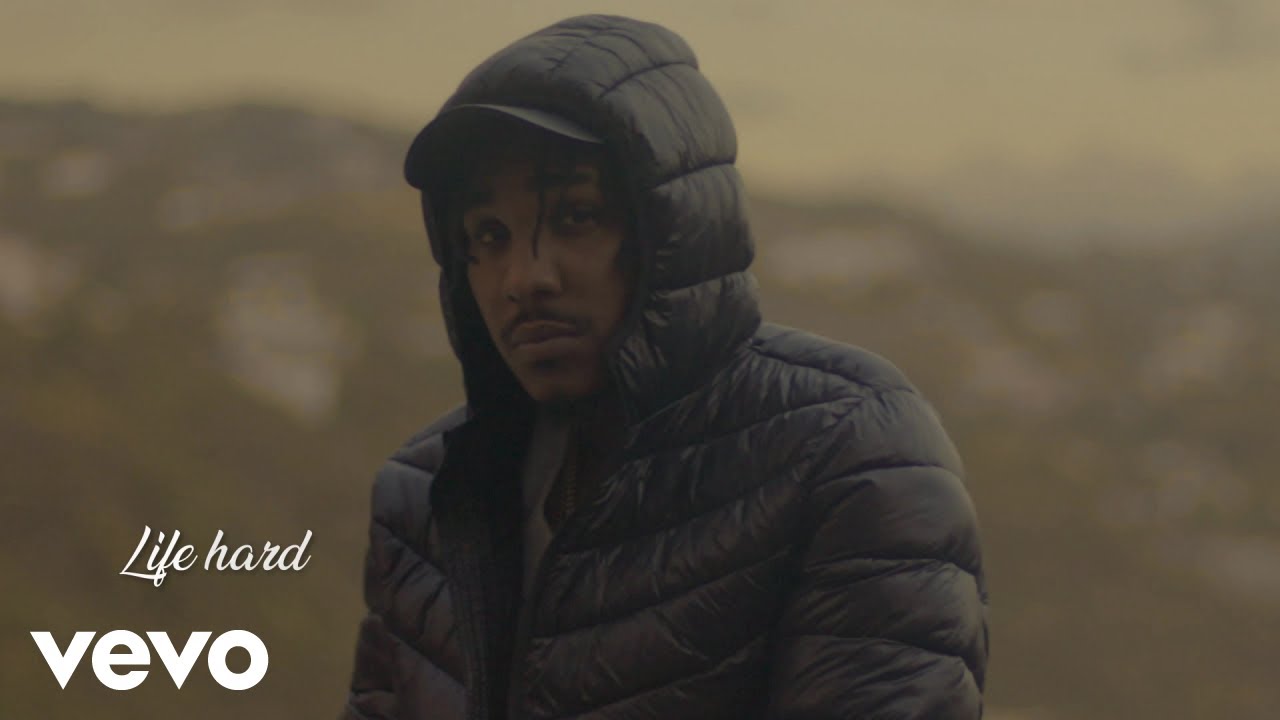 Guarda Artikal - Harder (Official Lyrics Video) su YouTube Guarda Artikal - Harder (Official Lyrics Video) su YouTube