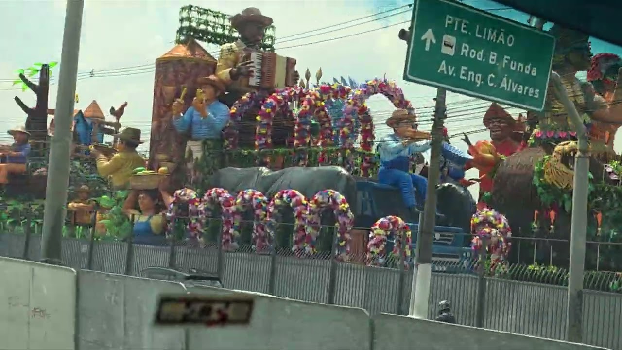 O MÊS DO CARNAVAL(025/26)