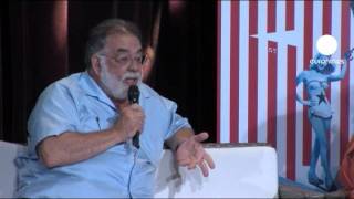 Shirley MacLaine homenageada em Deauville Information